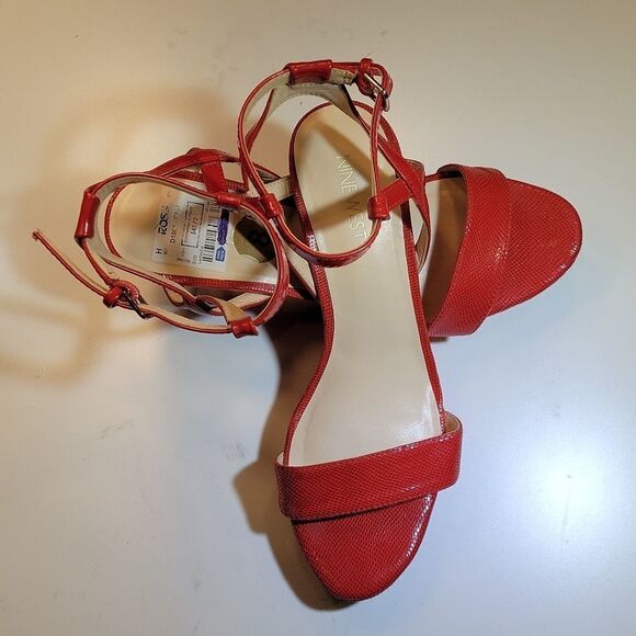 NINE WEST OPEN TOE ANKLE STRAP AND BUCKLE CLOSURE HEEL SANDAL - Picture 12 of 15